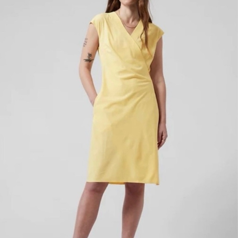 ATHLETA‎ City Stripe Lunaria Yellow Newport Wrap Cap Sleeve Summer Dress Size M